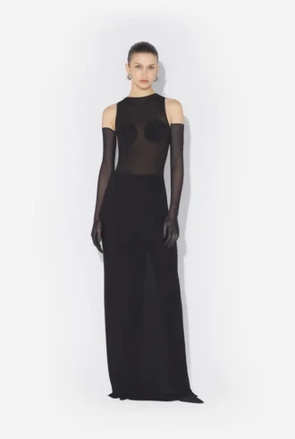 El vestido cónico negro