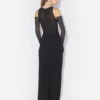 El vestido cónico negro El vestido cónico negro