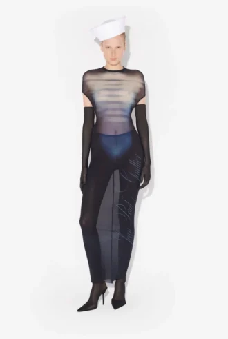 El vestido con espalda abierta «Le Male»