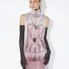 El vestido drapeado con efecto óptico de Corsés El vestido drapeado con efecto óptico de Corsés