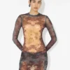 El vestido largo azul con estampado «Madaillon» El vestido largo azul con estampado «Madaillon»