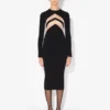 El vestido negro con Chevrons El vestido negro con Chevrons