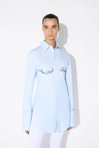 La camisa azul con estampado de Jean Paul Gaultier