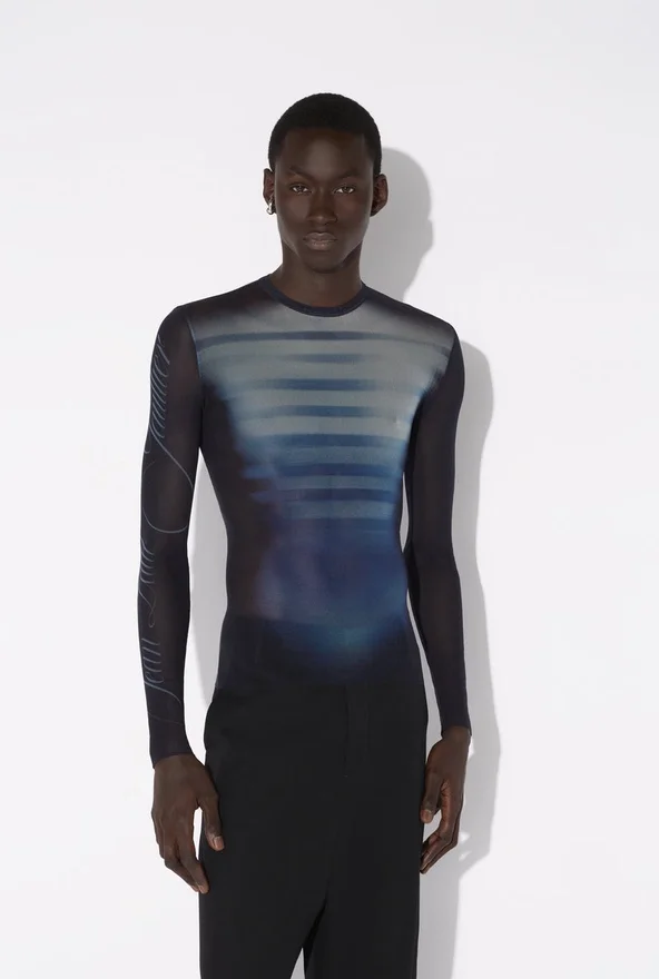 La camiseta «Le Male» de las partes de arriba La camiseta «Le Male» de las partes de arriba
