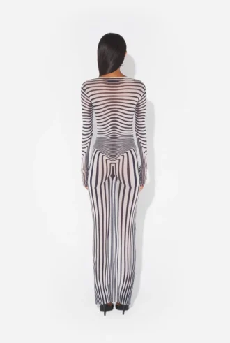 Reedición: el vestido azul marino Body Morph
