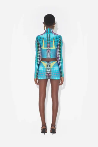 Reedición: la falda mini con estampado de lunares azules