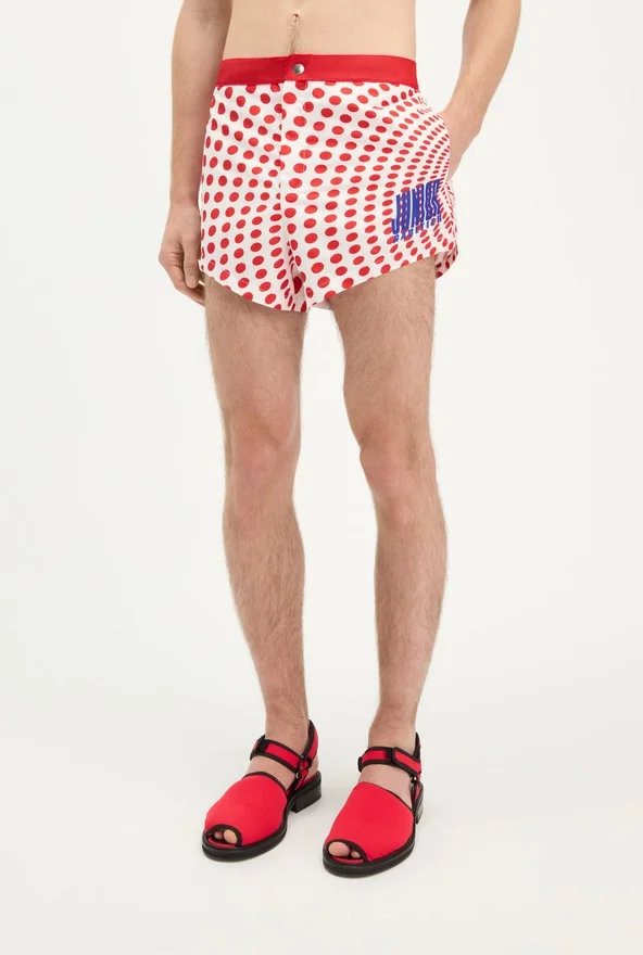The red polka-dot slips The red polka-dot slips